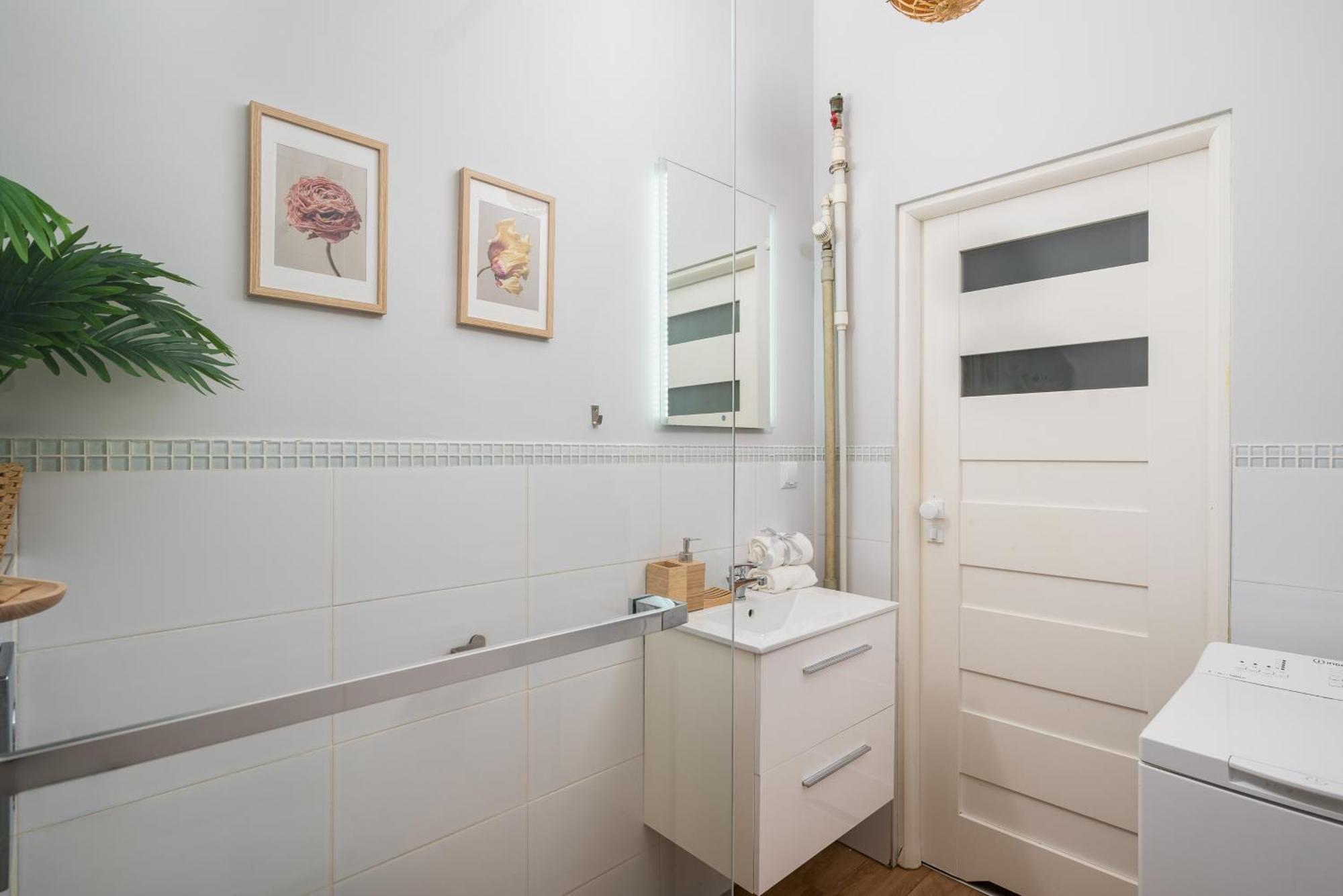 Green Oasis Charming Loft In A Historic Warsaw Tenement House 900 M From Central Station Exterior photo