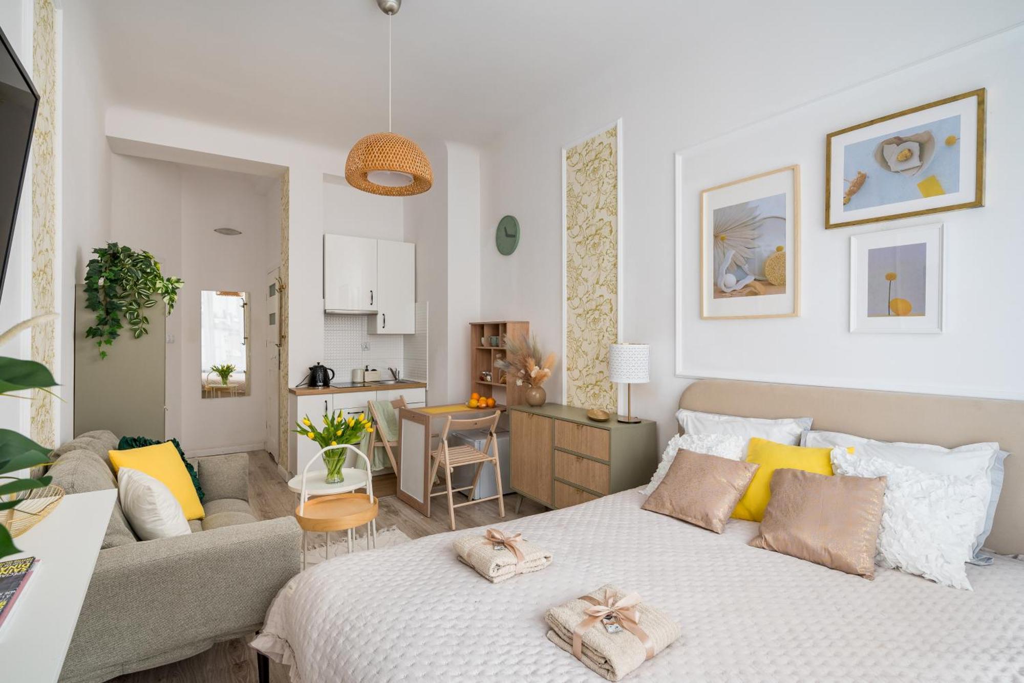 Green Oasis Charming Loft In A Historic Warsaw Tenement House 900 M From Central Station Exterior photo